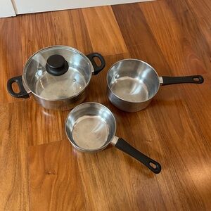 Play pots for children’s toy kitchen